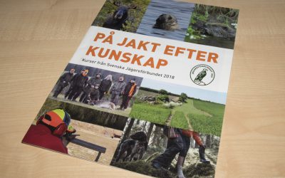 Tillsammans med senaste numret av Svensk Jakt skickade Jägareförbundet en bilaga där organisationen berättar mer om alla sina utbildningar. Foto: Martin Källberg