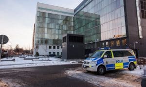 Ytterligare två män misstänkta i den så kallade jakthärvan i Västmanland har släppts ur häktet.