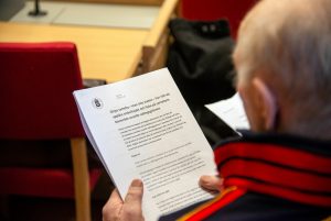 Fem justiteråd i Högsta domstolen har prövat frågan om Girjas sameby har rätt att upplåta småviltjakt och fiske på samebyns område.
