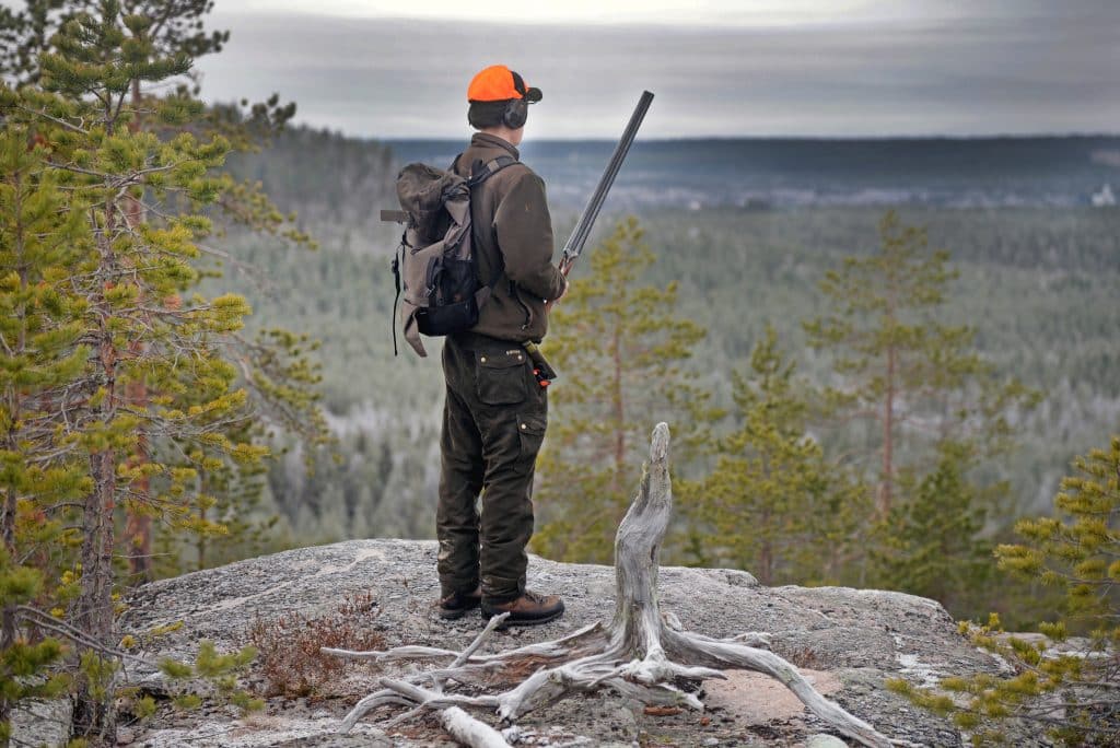 Även om det finns en vattenpöl eller en bäck i närheten är det här ingen miljö där andfåglar riskerar att plocka i sig blyhagel.