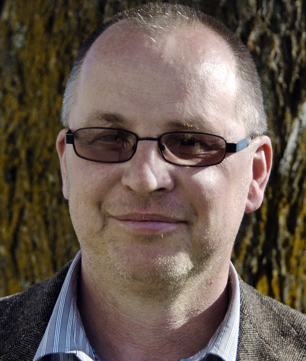 Nu är det många som hoppas att dagens beslut verkligen leder till jakt på varg. Torbjörn Lövbom, i Jägareförbundets rovdjursråd, menar att ytterligare beslutsrätt bör läggas lokalt.