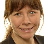 Miljöminister Åsa Romson (MP) vill inte låta riksdagens utskott beslut om införandet av nya myndigheter.