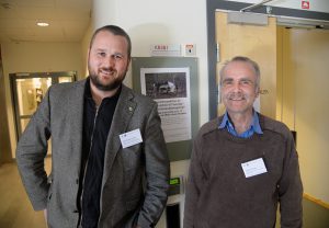 Initiativtagarna till seminariet om skogsvildrenen menar att processen är lång med en återintroduktion. Från vänster: Carl-Gustaf Thulin,  Centrum för vilt och fiskforskning vid SLU och Stig-Olof Holm, Ekologi, miljö och geovetenskap vid Umeå universitet. Foto: Lars-Henrik Andersson