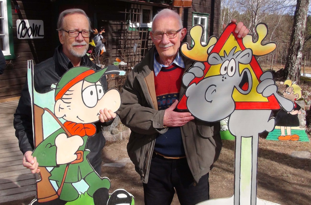 Roy Bäckbom, Edwin, Björn Vilson och Hälge utanför konsthallen. Foto: Privat