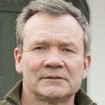 Gunnar Lindblad, Jägareförbundet Jönköping, och Bo Arvidsson, LRF i Jönköpings län, är överens om att fortsatt samarbete är nyckeln för att nå framgång i vildsvinsförvaltningen. Foto: Jan Henricson