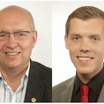 Ulf Berg (M) och Johan Hultberg (M). Foto: Riksdagen