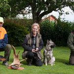 Vinnaren Marie Berglund, Eksjö, i mitten, tvåan Henry Hallberg, Habo, till vänster och trean Sven-Åke Gunnarsson, Gislaved, till höger. Foto: Håkan Stråkensjö
